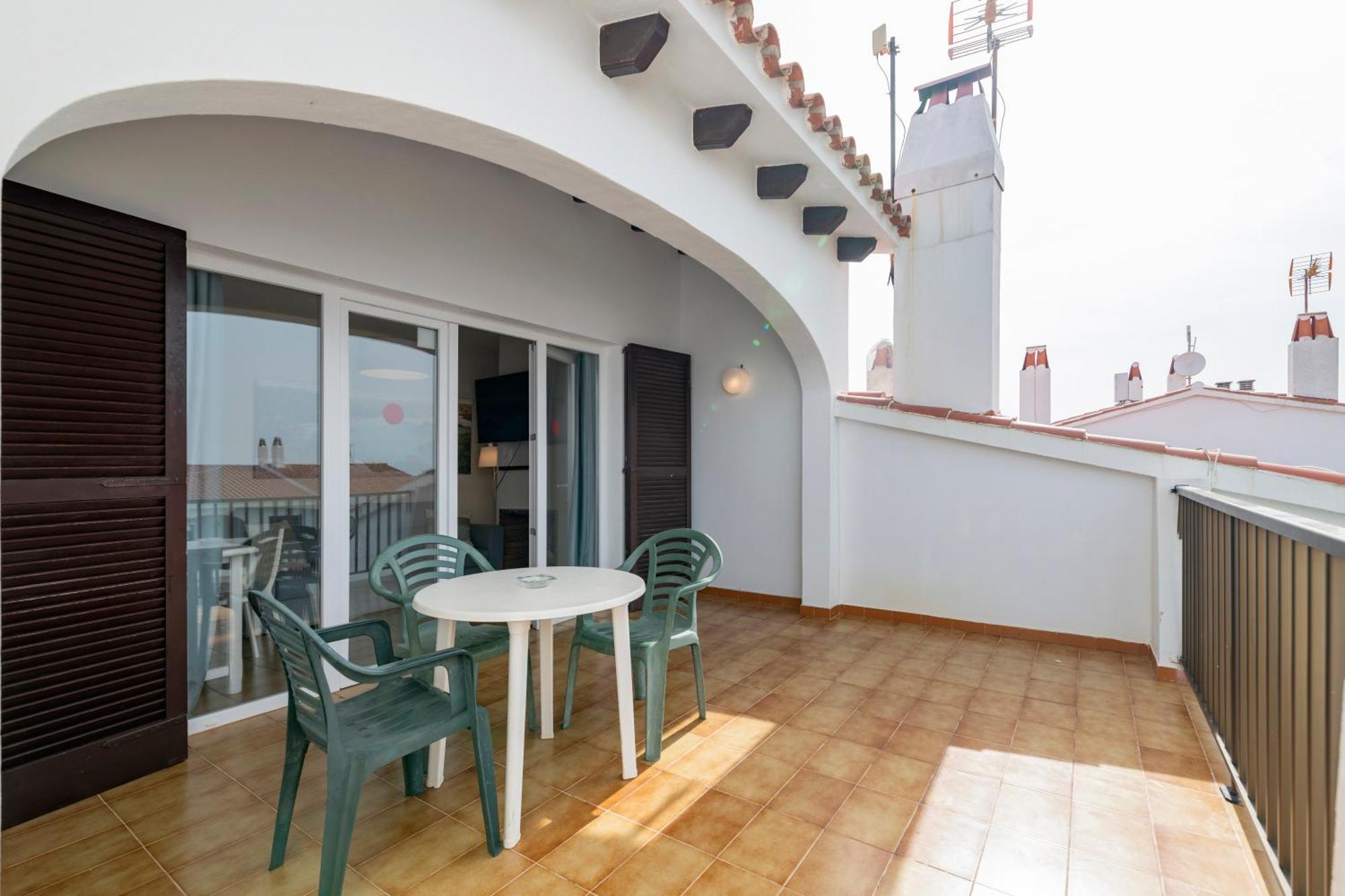 Siesta Mar One Bedroom Apartments Cala En Porter  Exterior photo