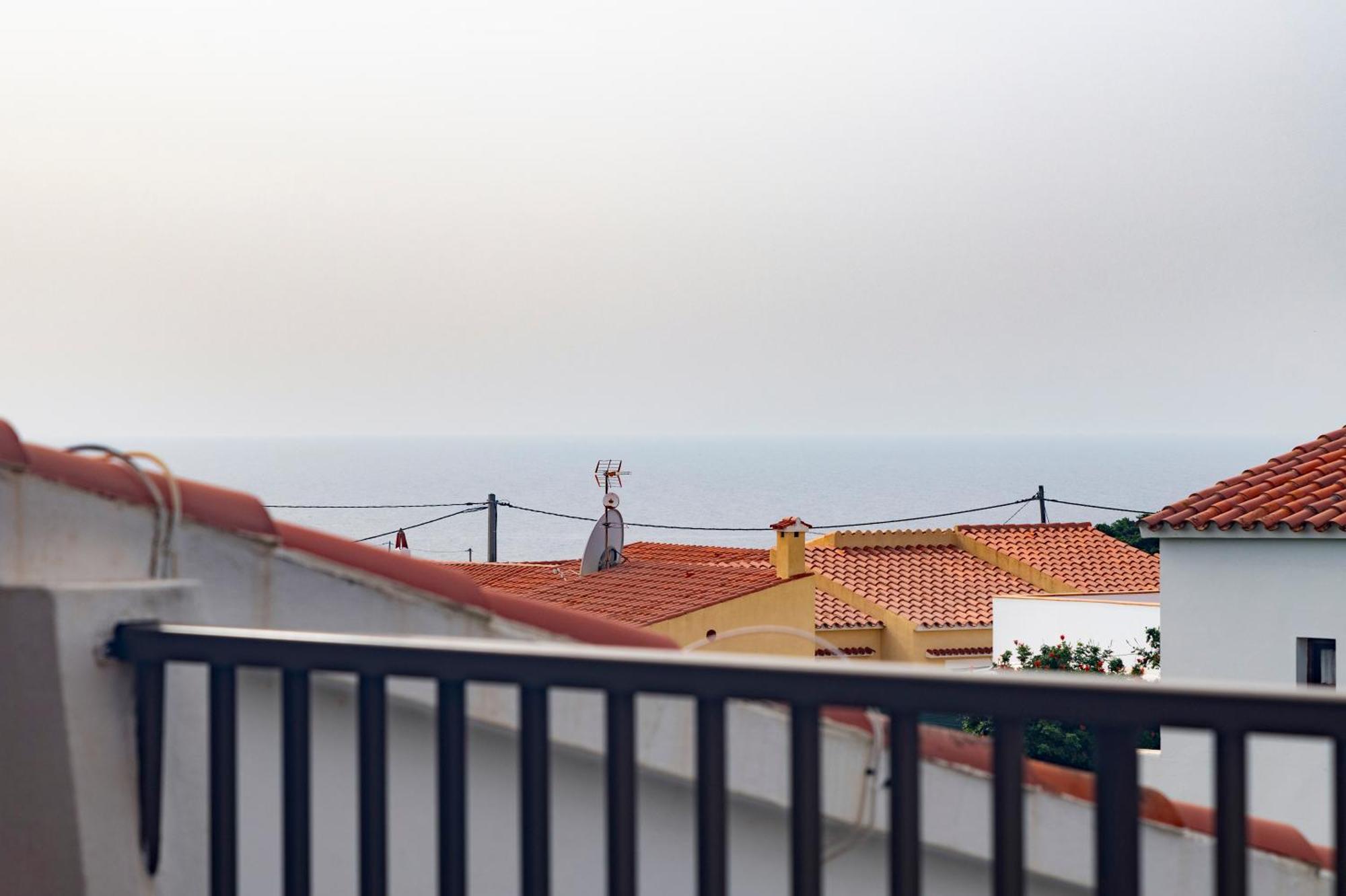 Siesta Mar One Bedroom Apartments Cala En Porter  Exterior photo